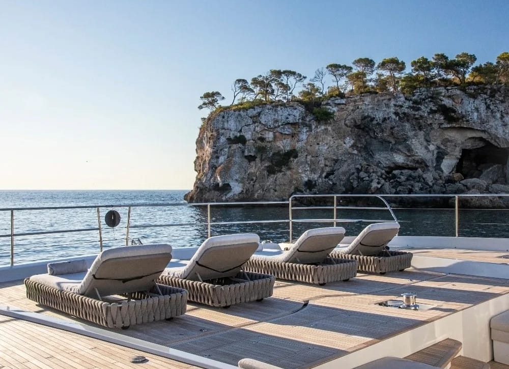 An image of Sasta yacht