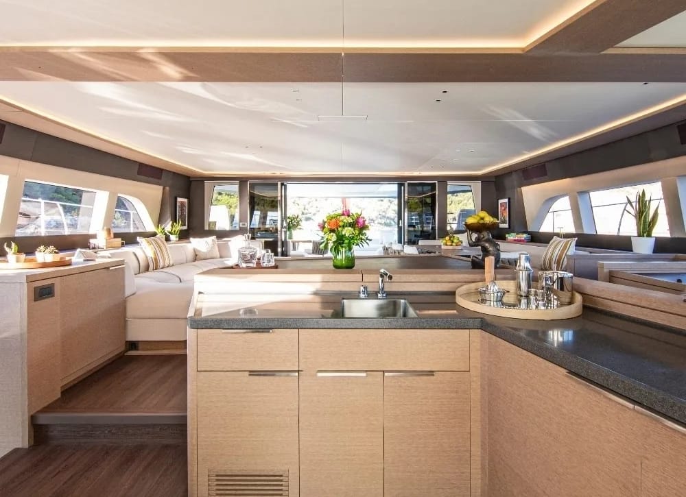 An image of Sasta yacht