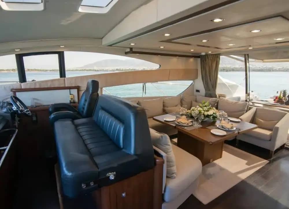 An image of Elentari yacht