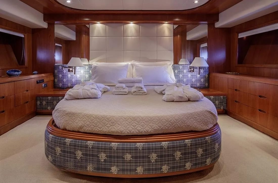 An image of Salty yacht