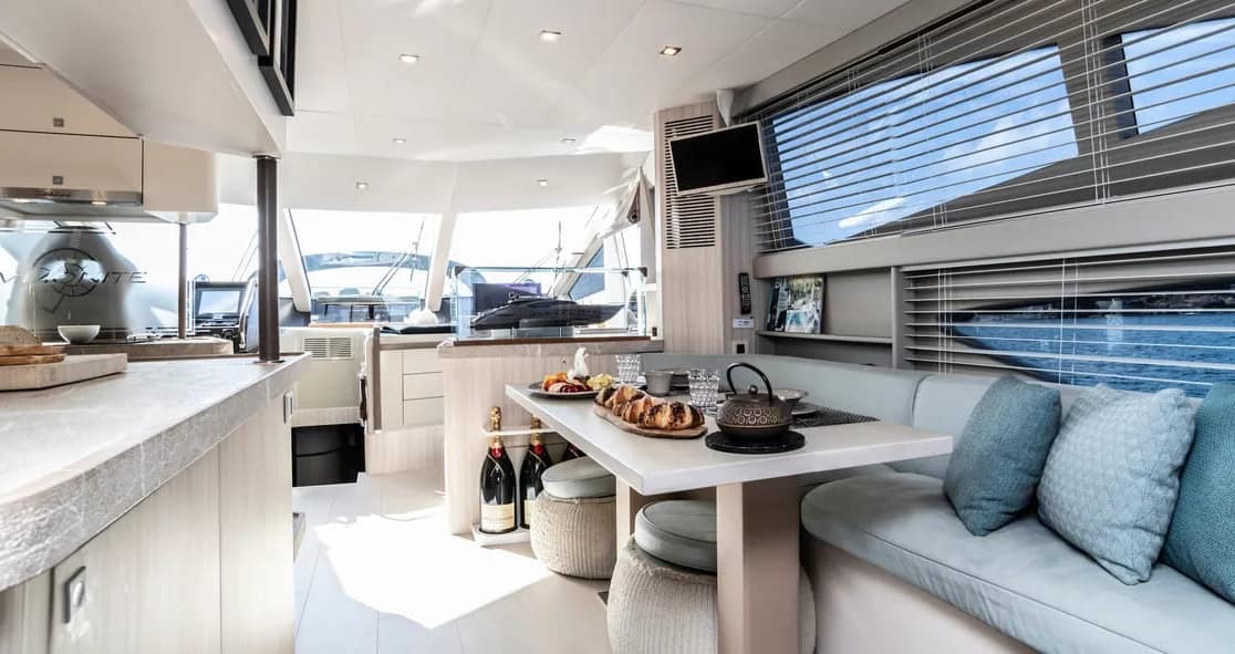 An image of Ammonite yacht