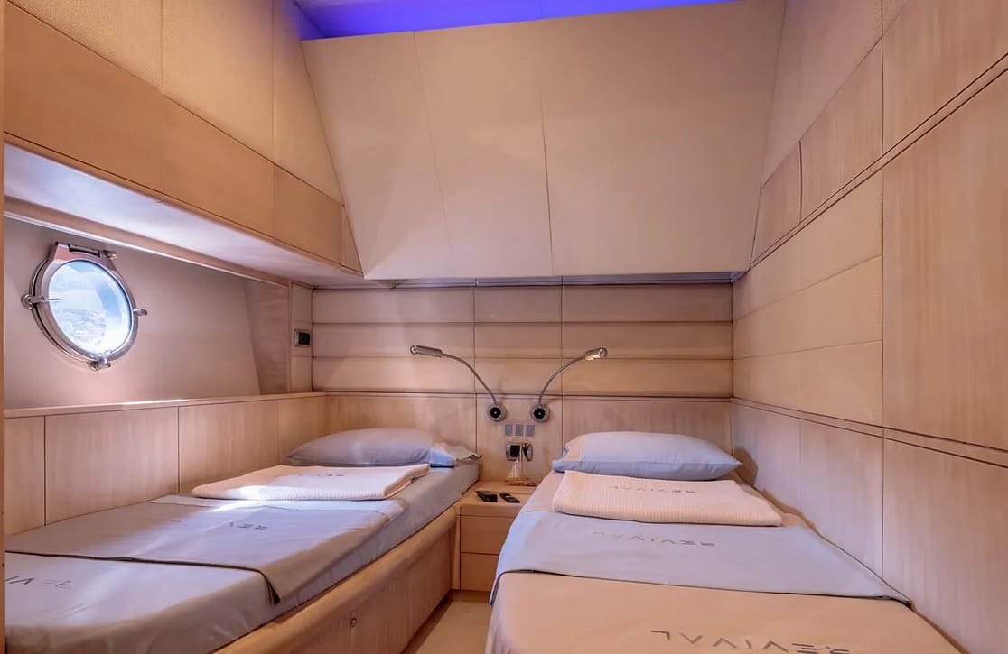 An image of Revival yacht
