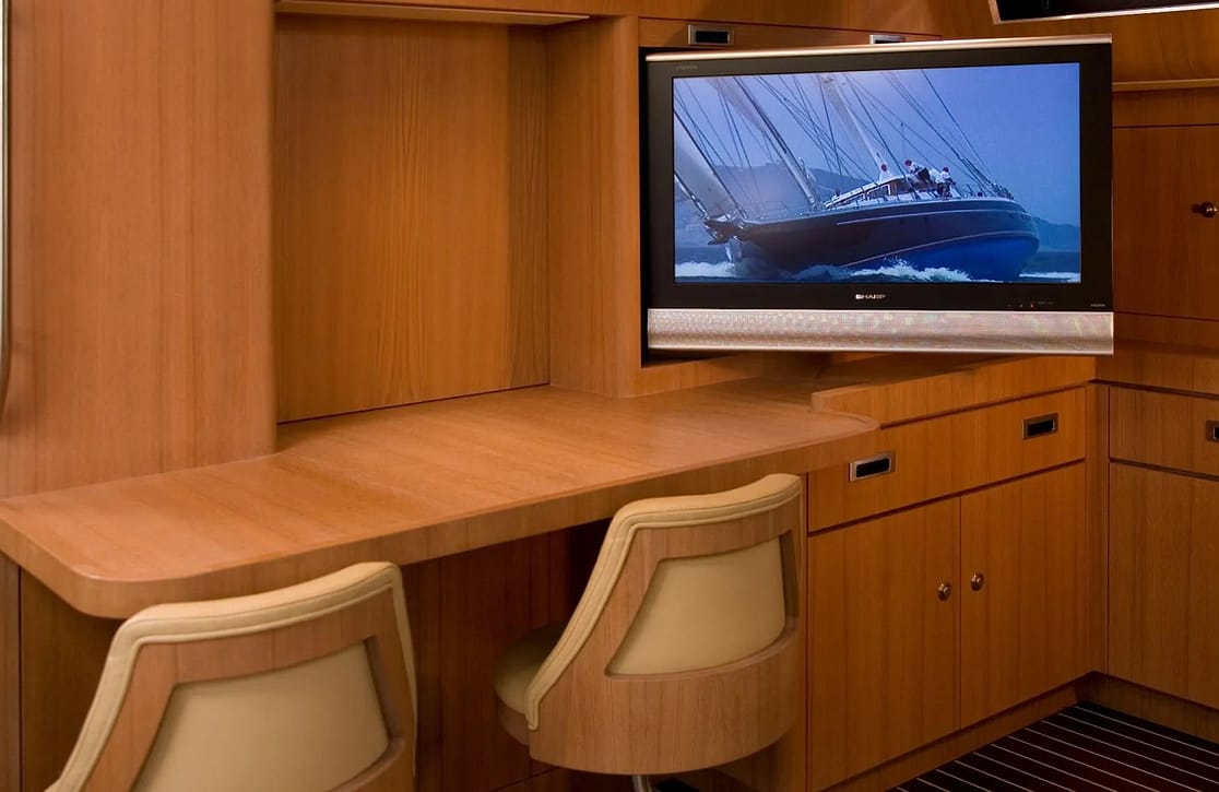 An image of Icarus yacht