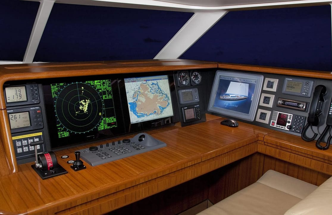 An image of Icarus yacht