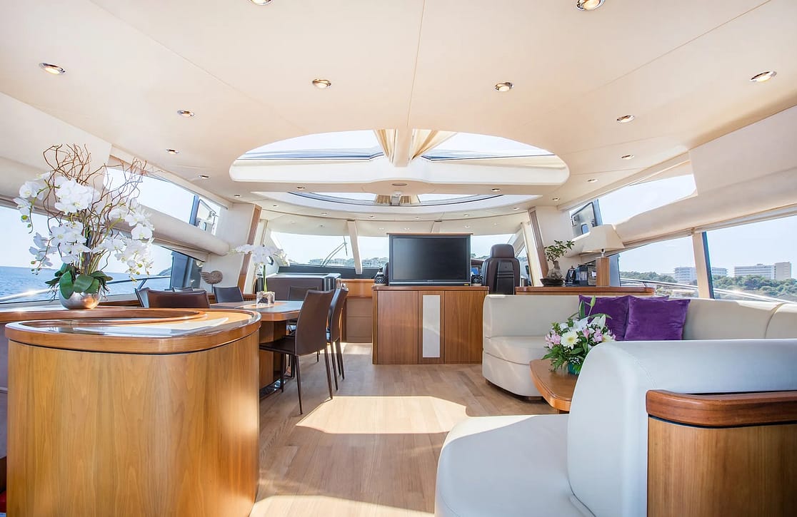 An image of Hooligan Of Cowes yacht