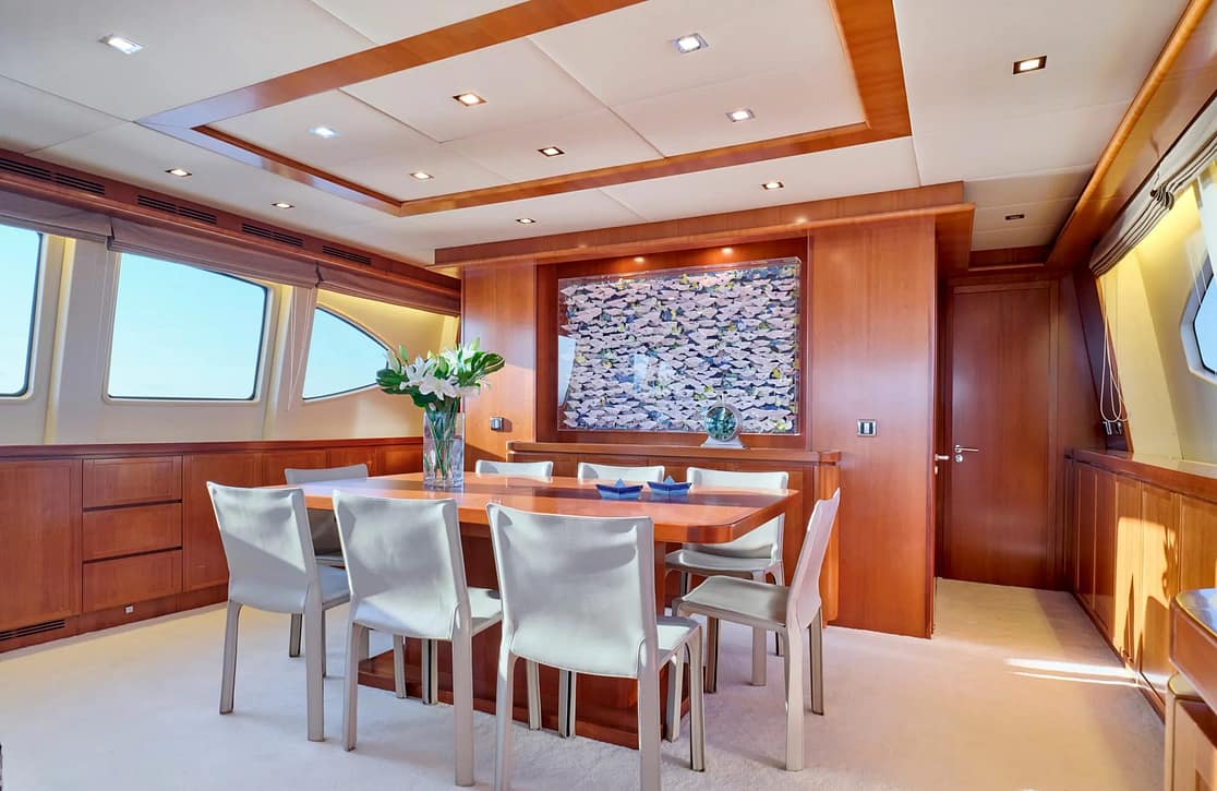 An image of Helios yacht