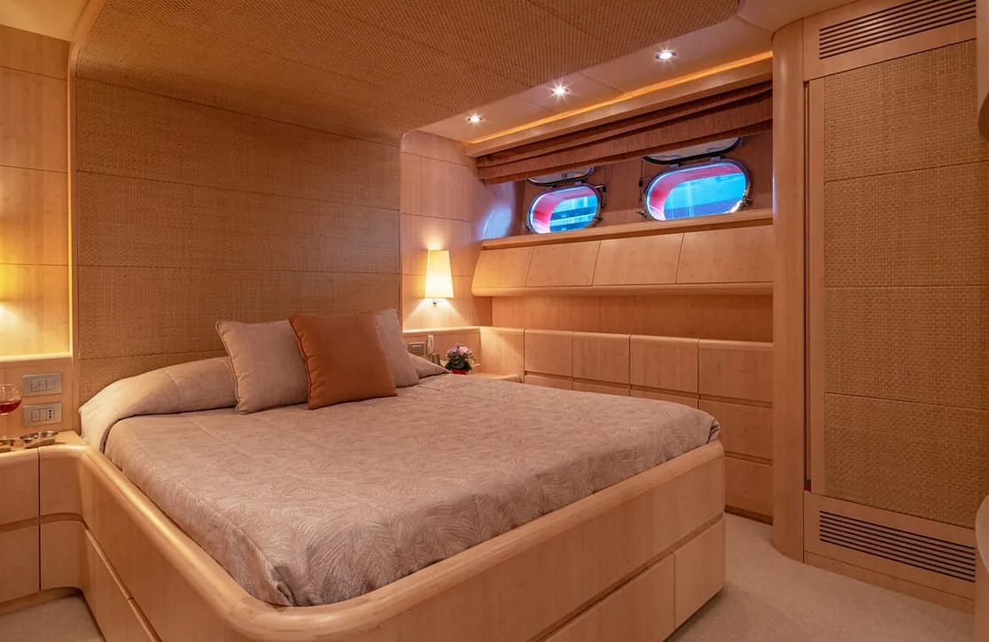 An image of Glaros yacht