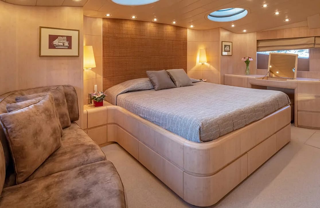 An image of Glaros yacht