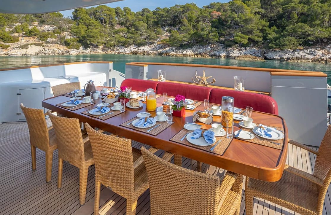 An image of Glaros yacht