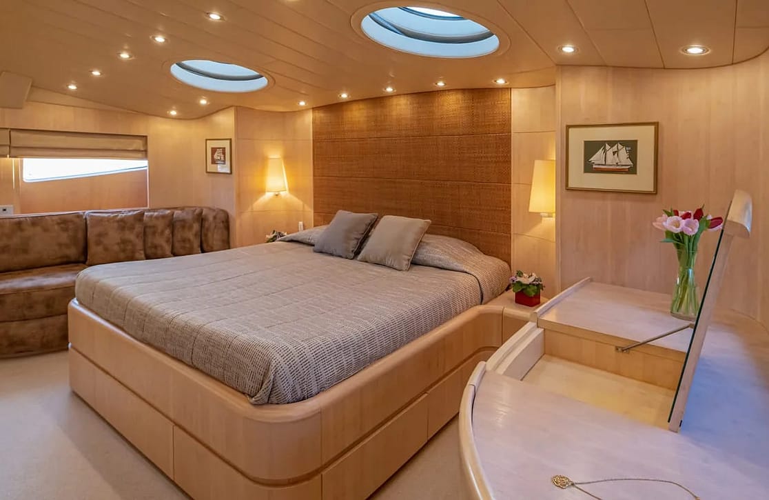An image of Glaros yacht