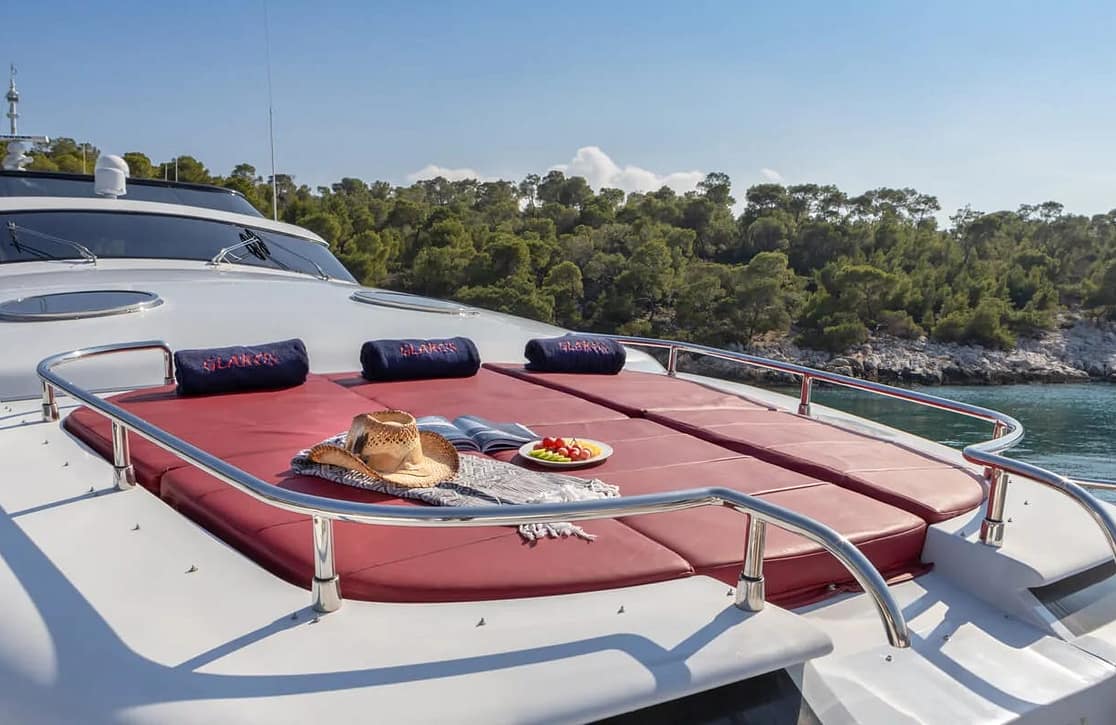 An image of Glaros yacht