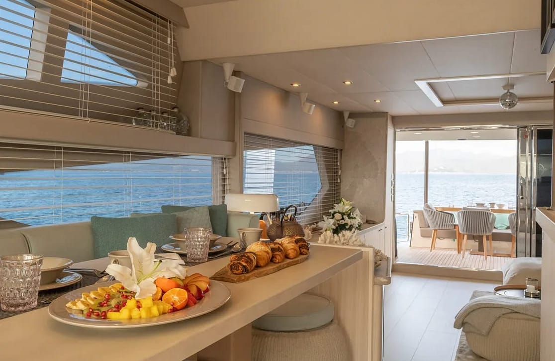 An image of Ammonite yacht