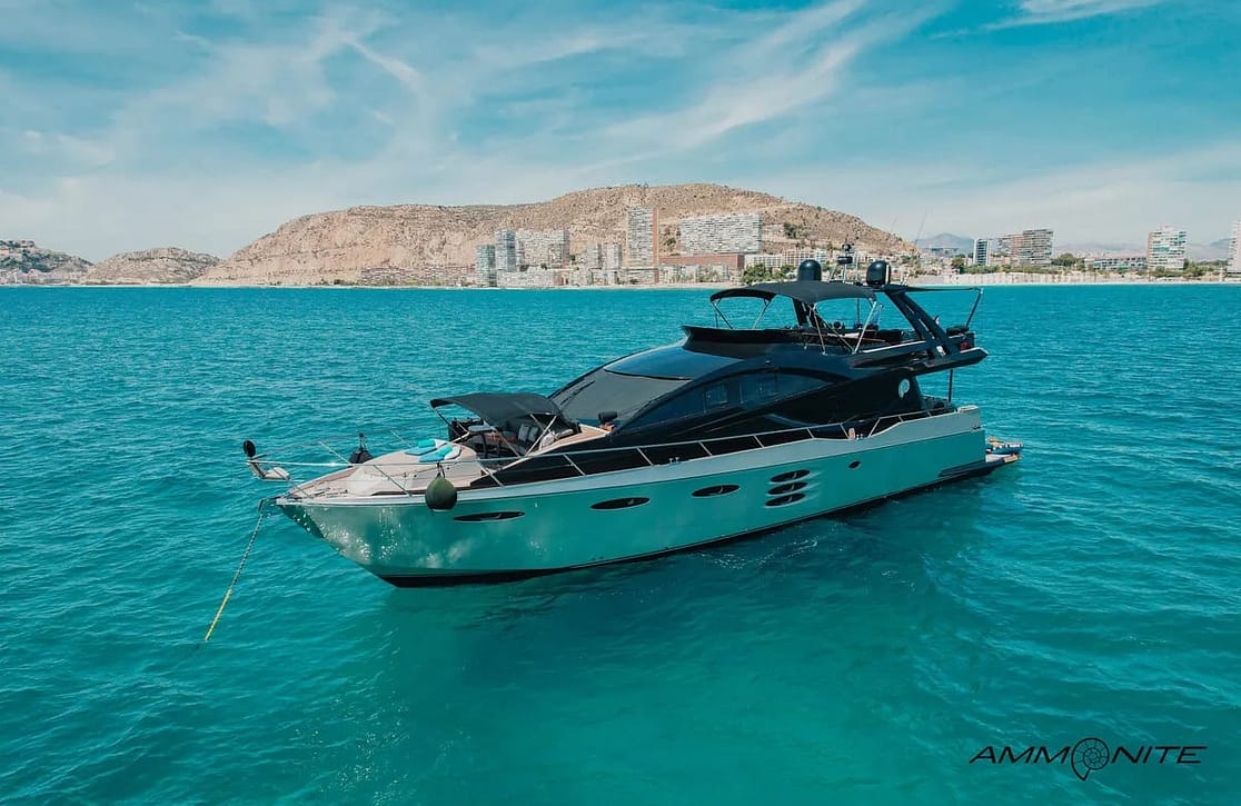 An image of Ammonite yacht