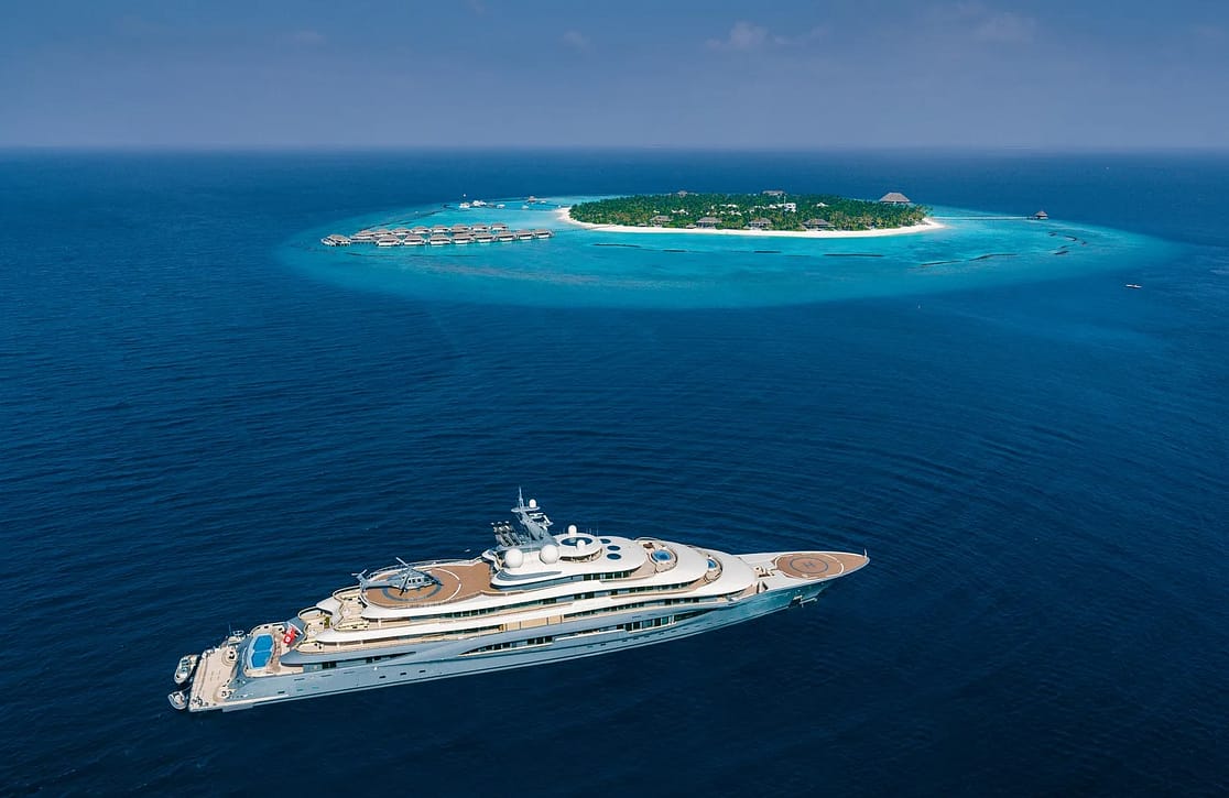 An image of Flying Fox yacht