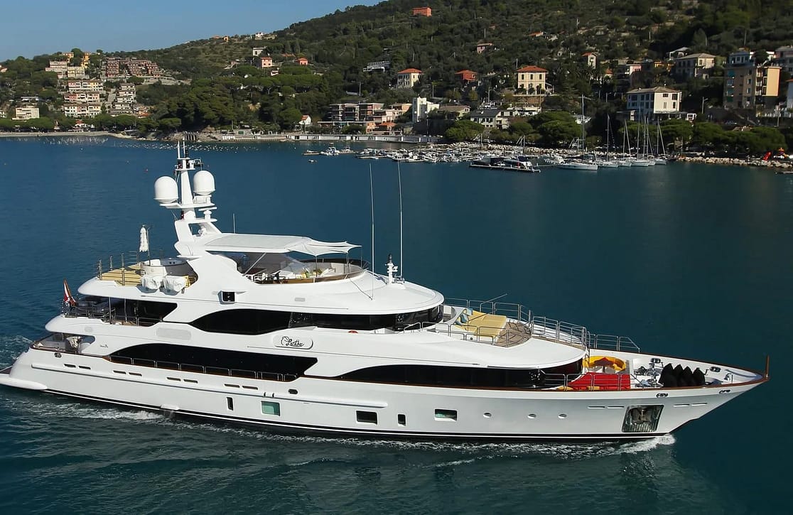 An image of Latiko yacht