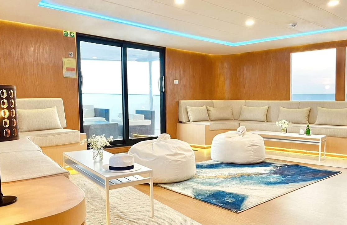 An image of Safira yacht