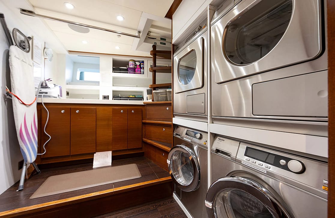 An image of Belongers yacht