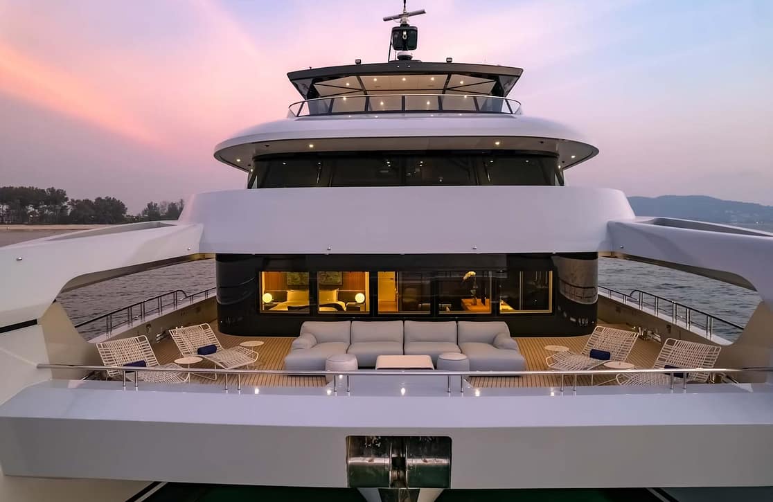 An image of Space Cat yacht
