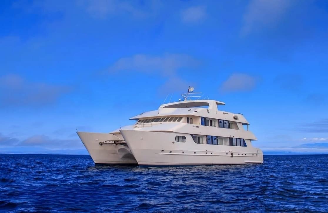 An image of Treasure yacht