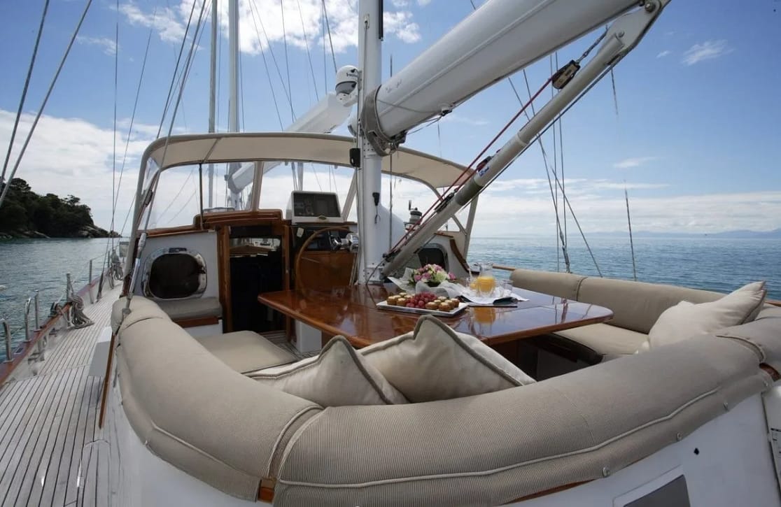 An image of Yonder Star yacht