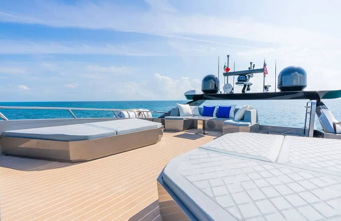 An image of M7 yacht