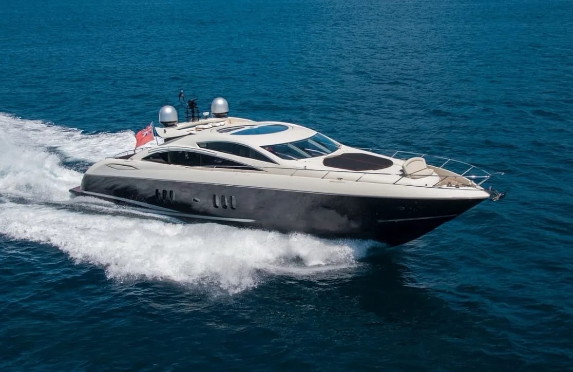 An image of Infinito yacht