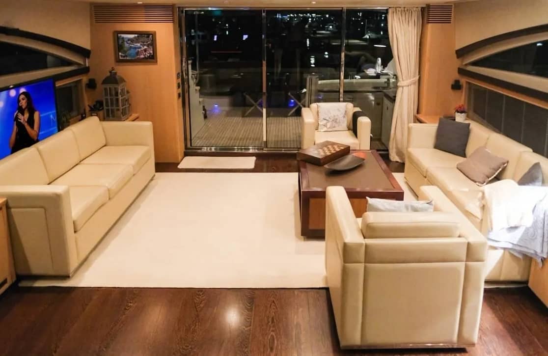 An image of Via yacht