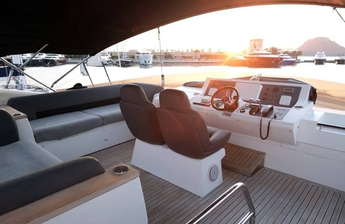An image of Via yacht
