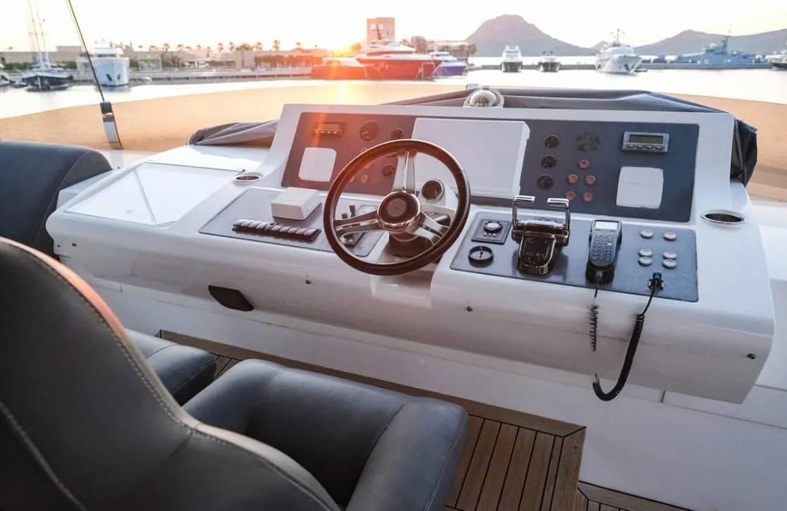 An image of Via yacht