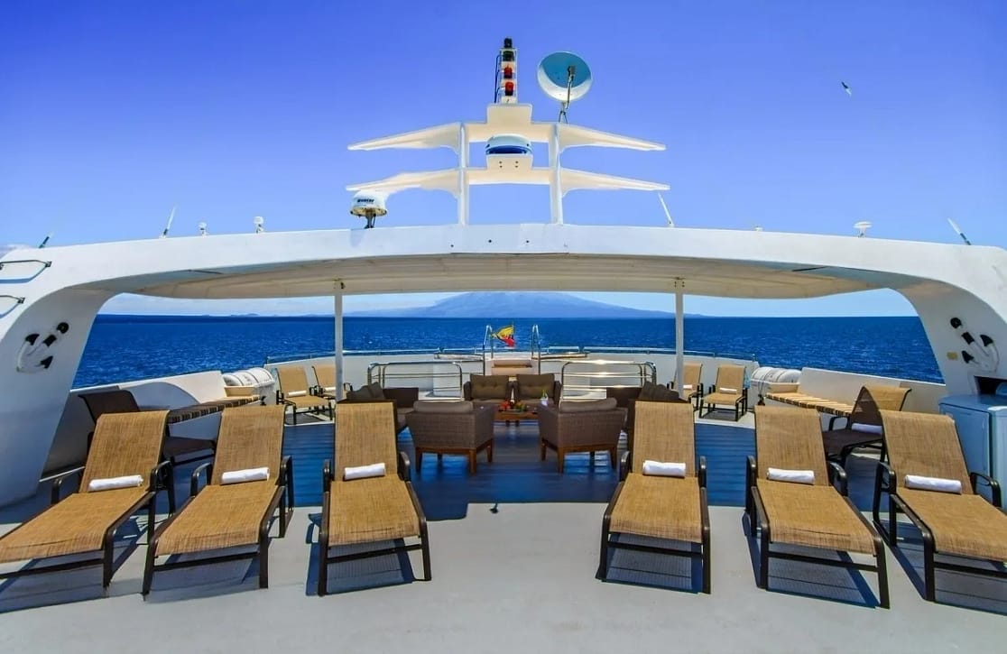 An image of Treasure yacht