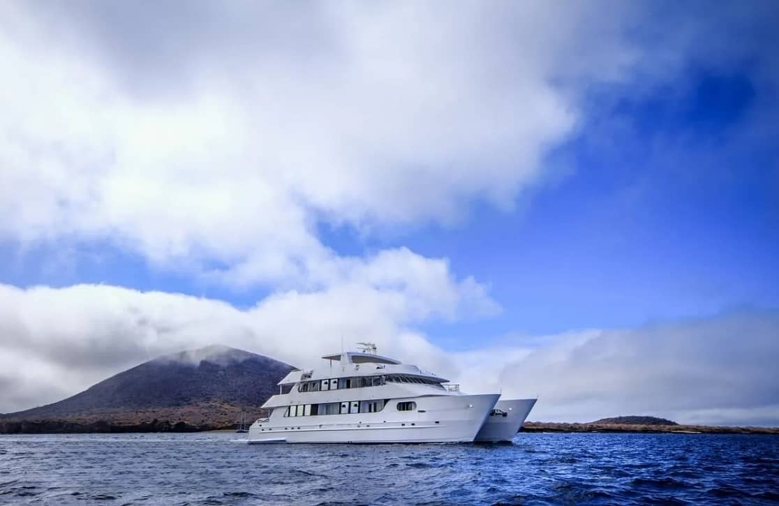 An image of Treasure yacht