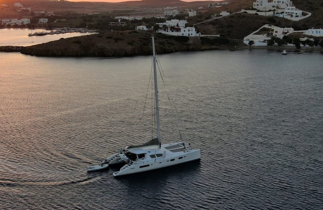 An image of Stadium yacht