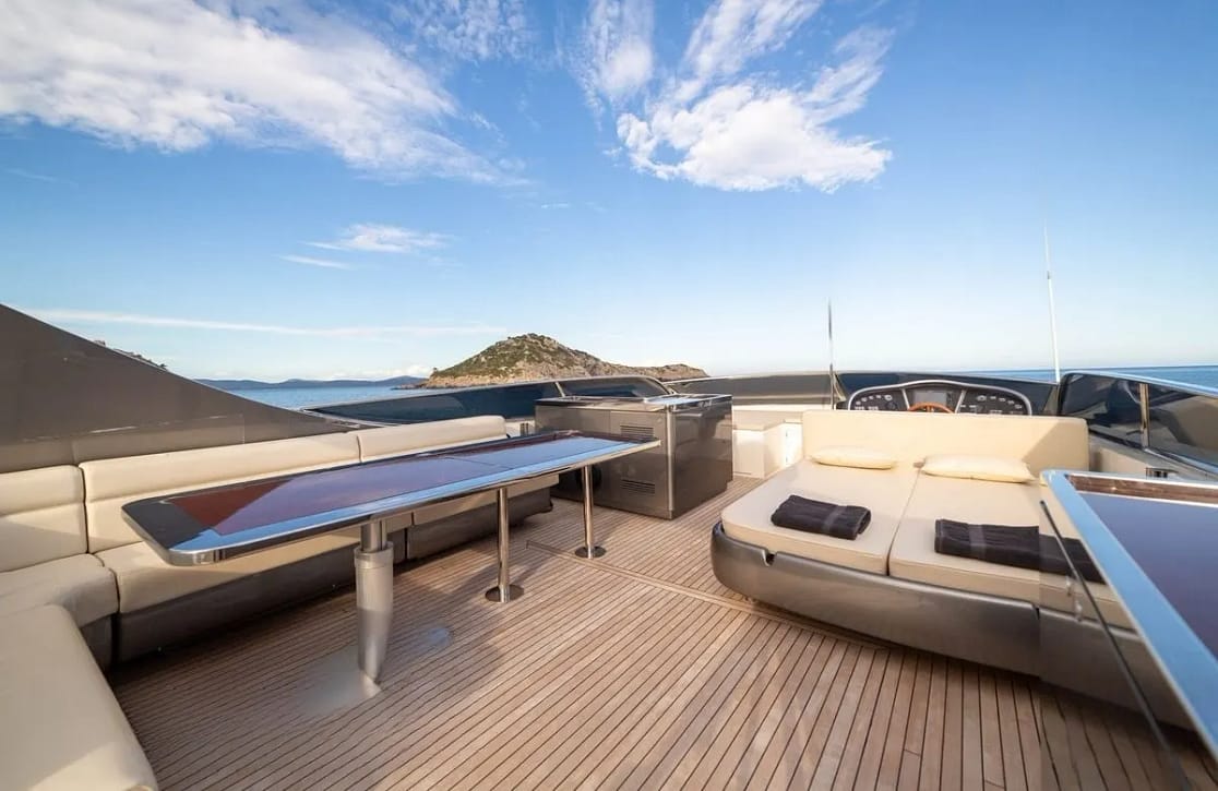 An image of Effe yacht