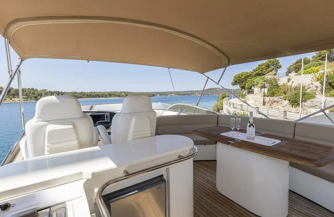 An image of Skywater yacht