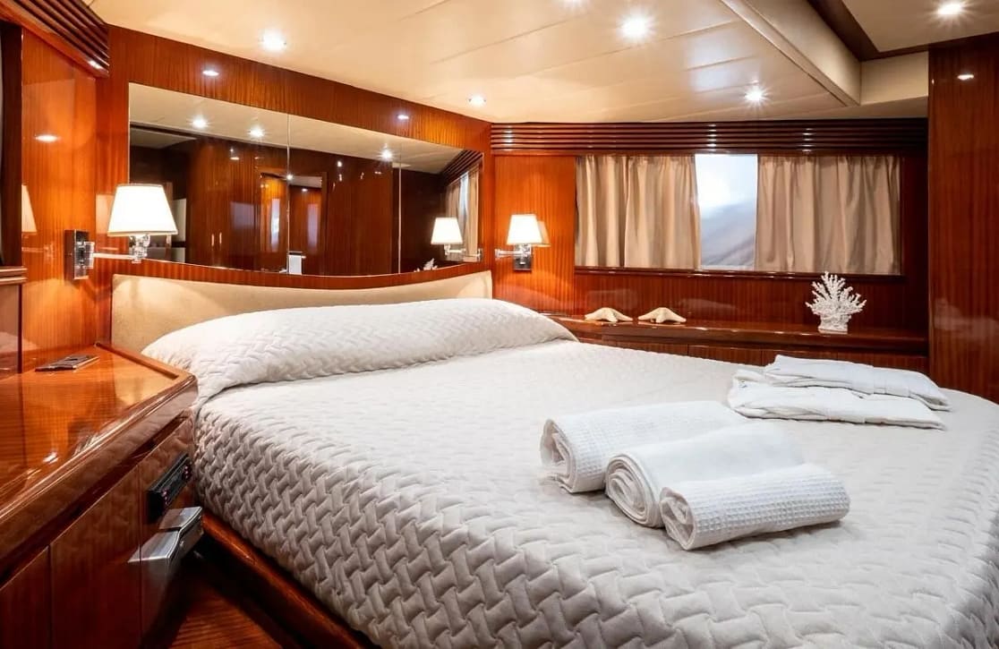 An image of Eacos yacht