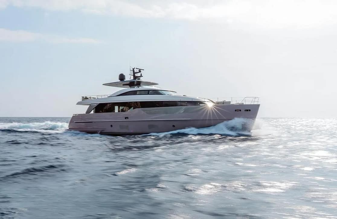 An image of Sal yacht