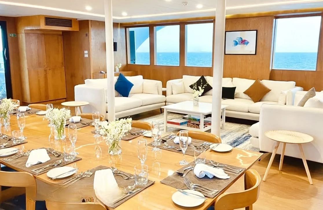 An image of Safira yacht