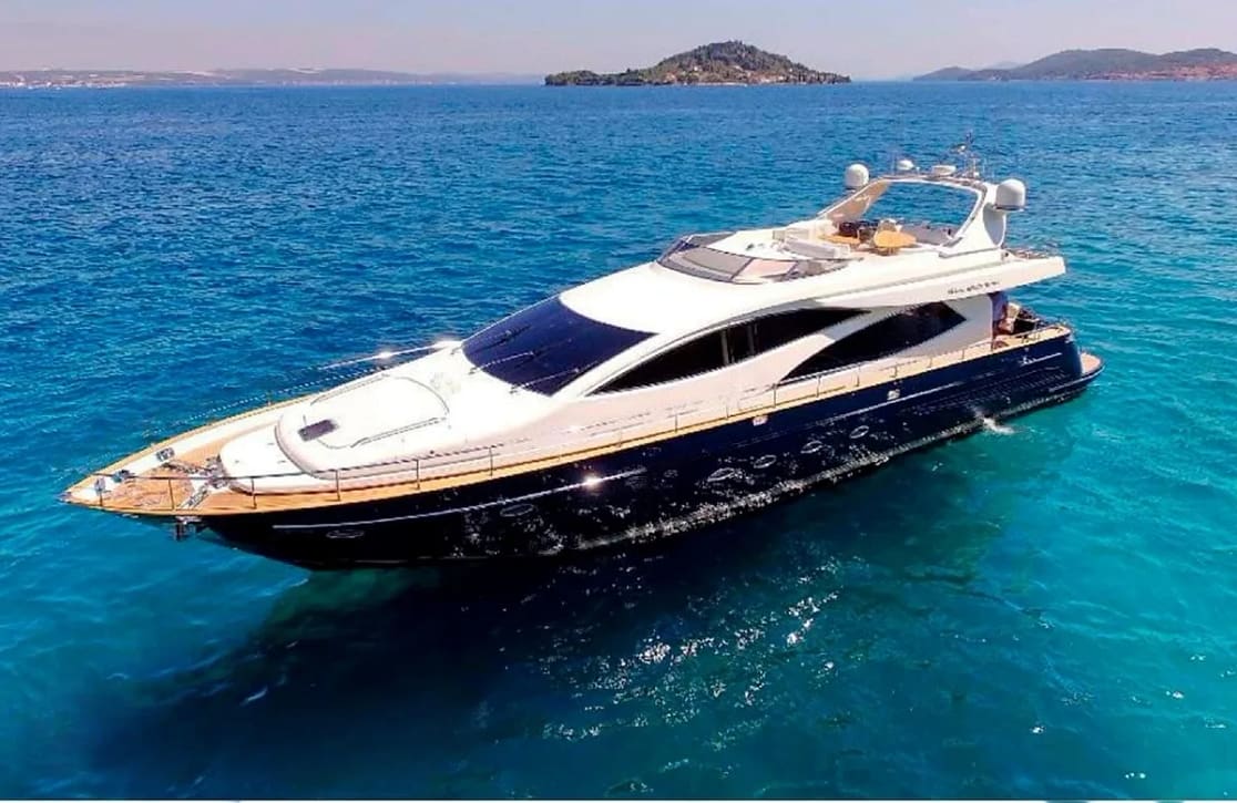 An image of 888 yacht