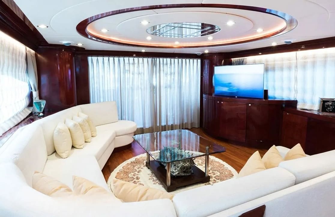 An image of Albator 2 yacht