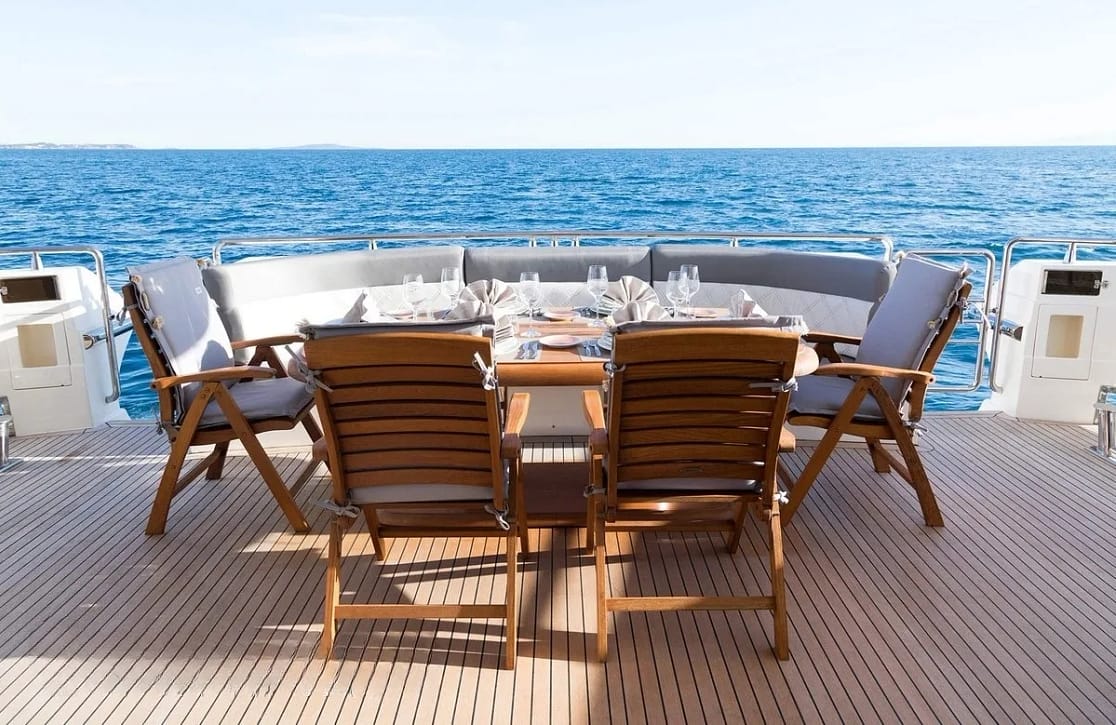 An image of Albator 2 yacht