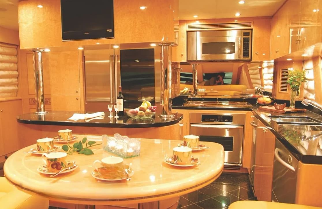 An image of Lady Eileen II yacht
