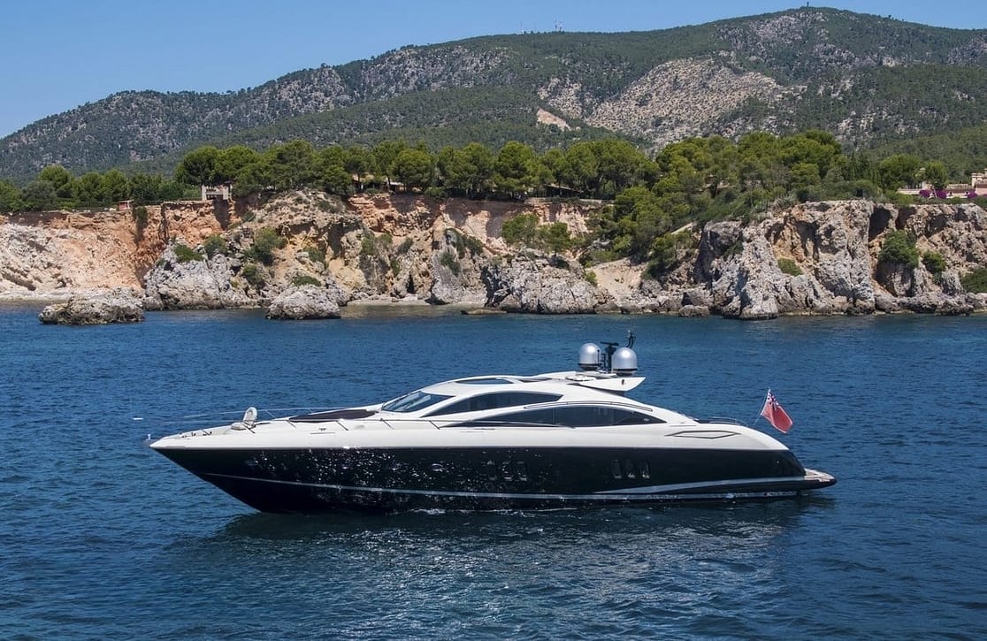 An image of Infinito yacht