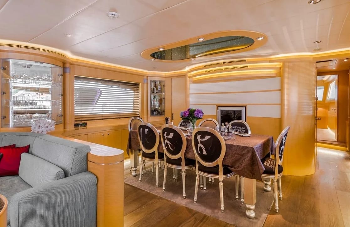 An image of Conte Alberti yacht