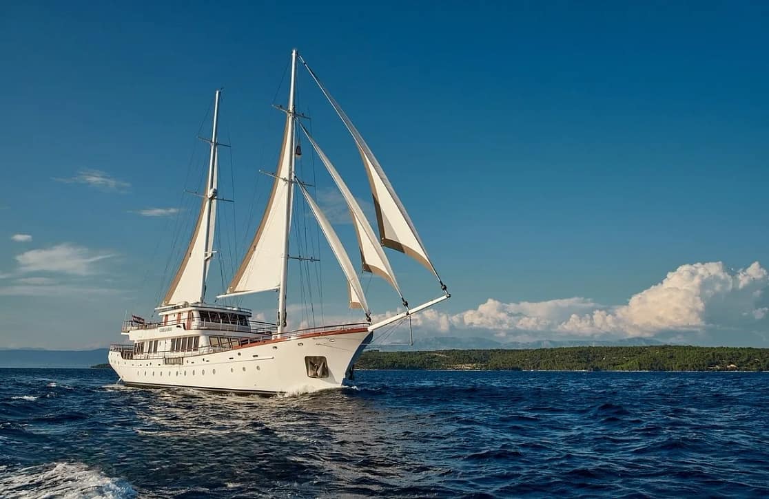 An image of Corsario yacht