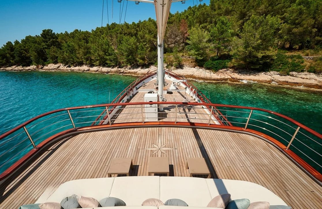 An image of Corsario yacht