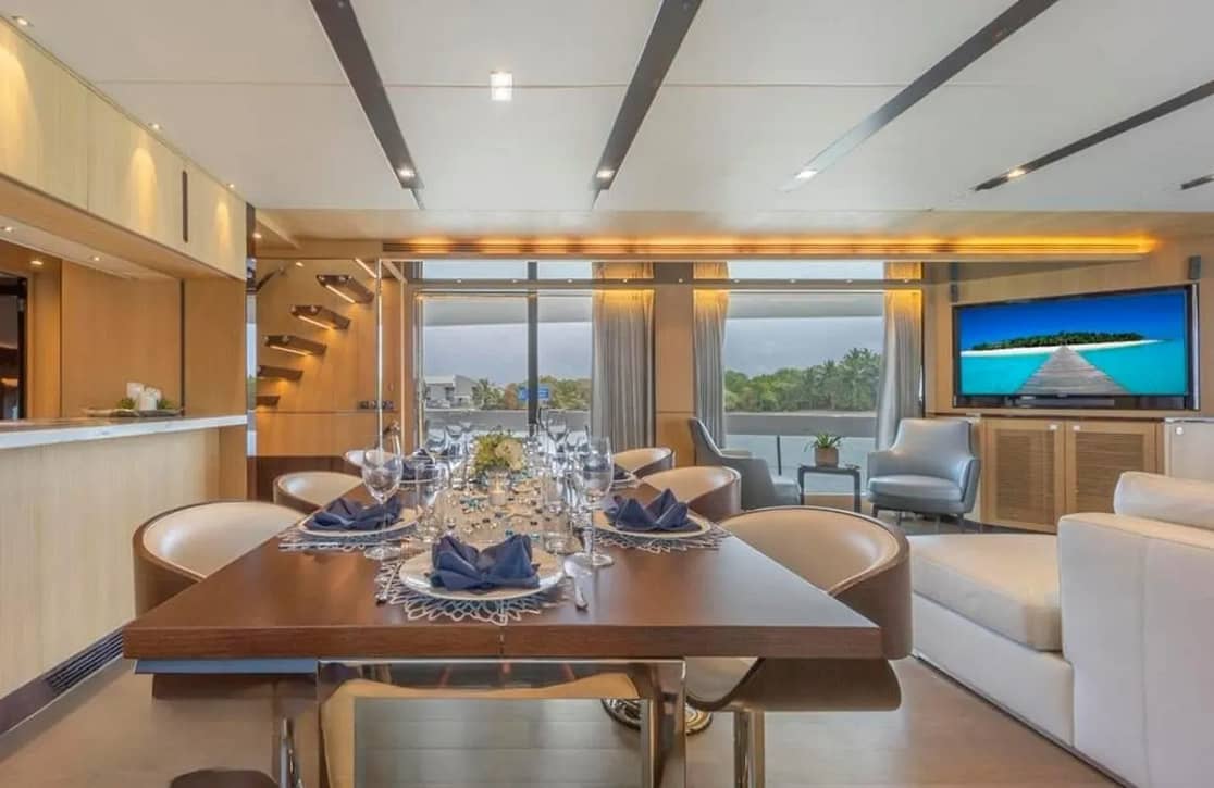 An image of Bella Tu yacht