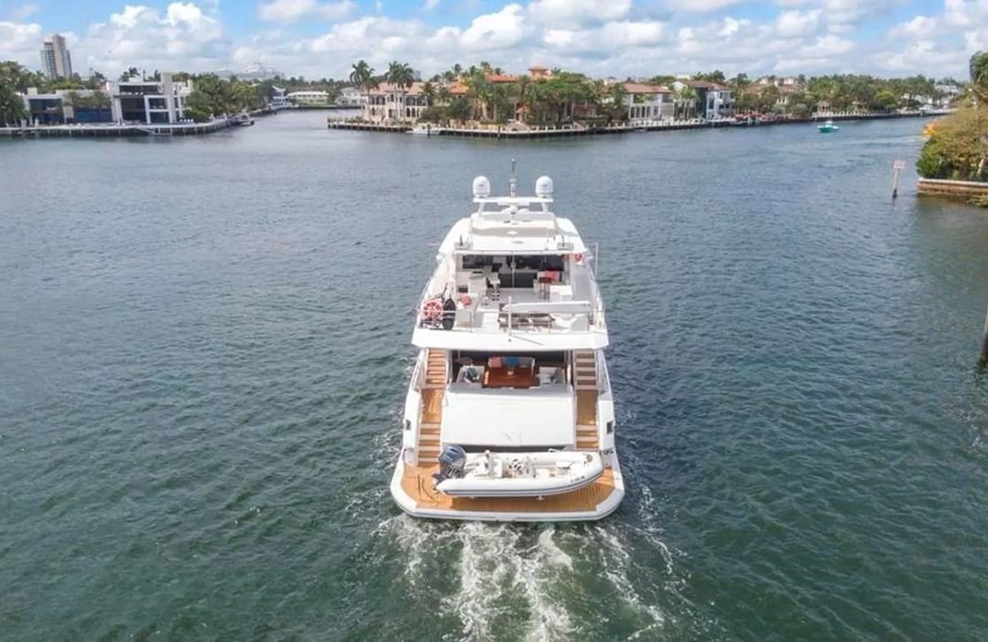 An image of Bella Tu yacht
