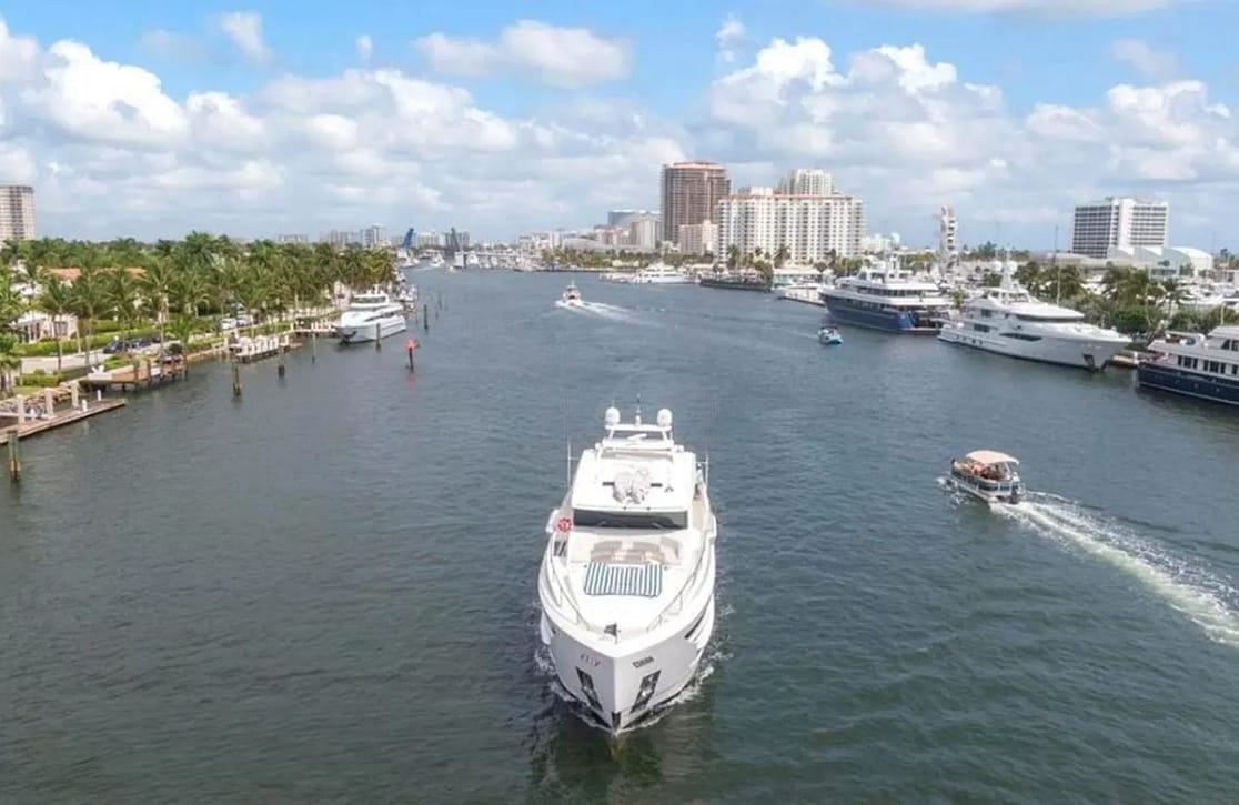 An image of Bella Tu yacht