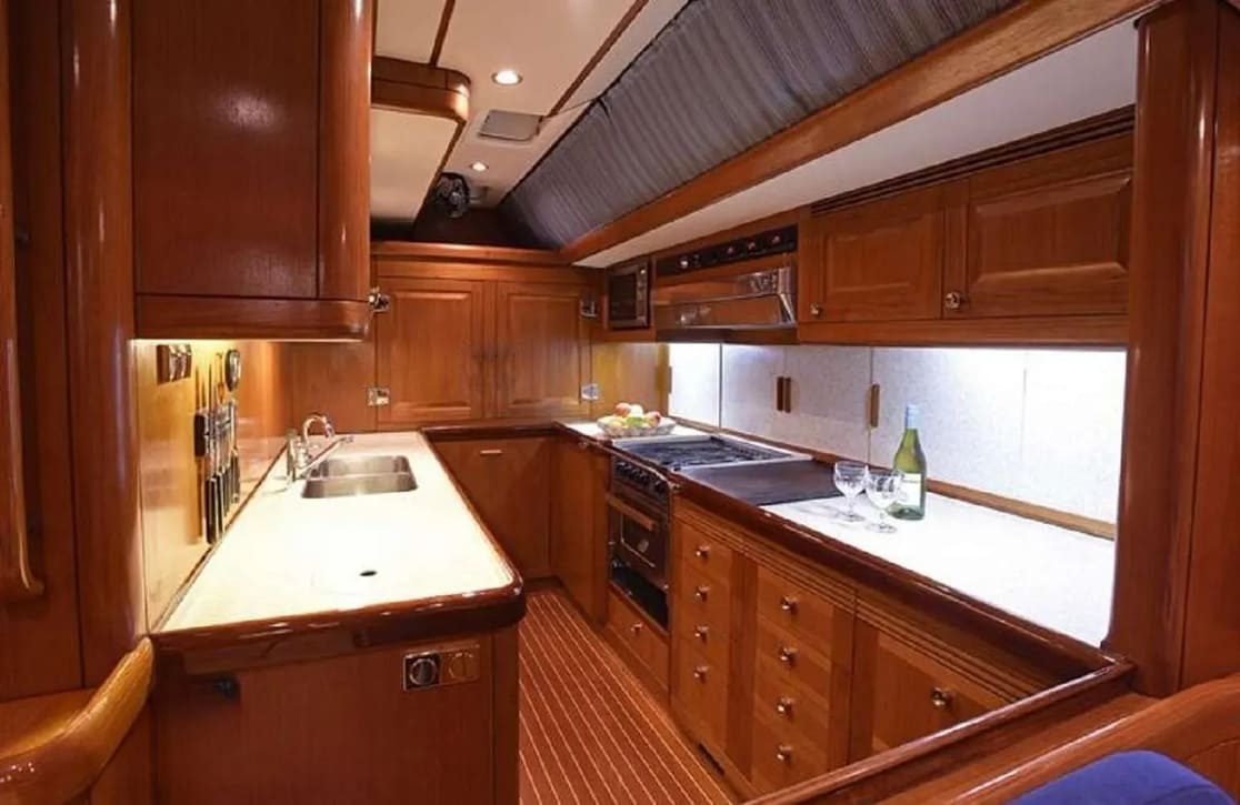 An image of Aquila yacht