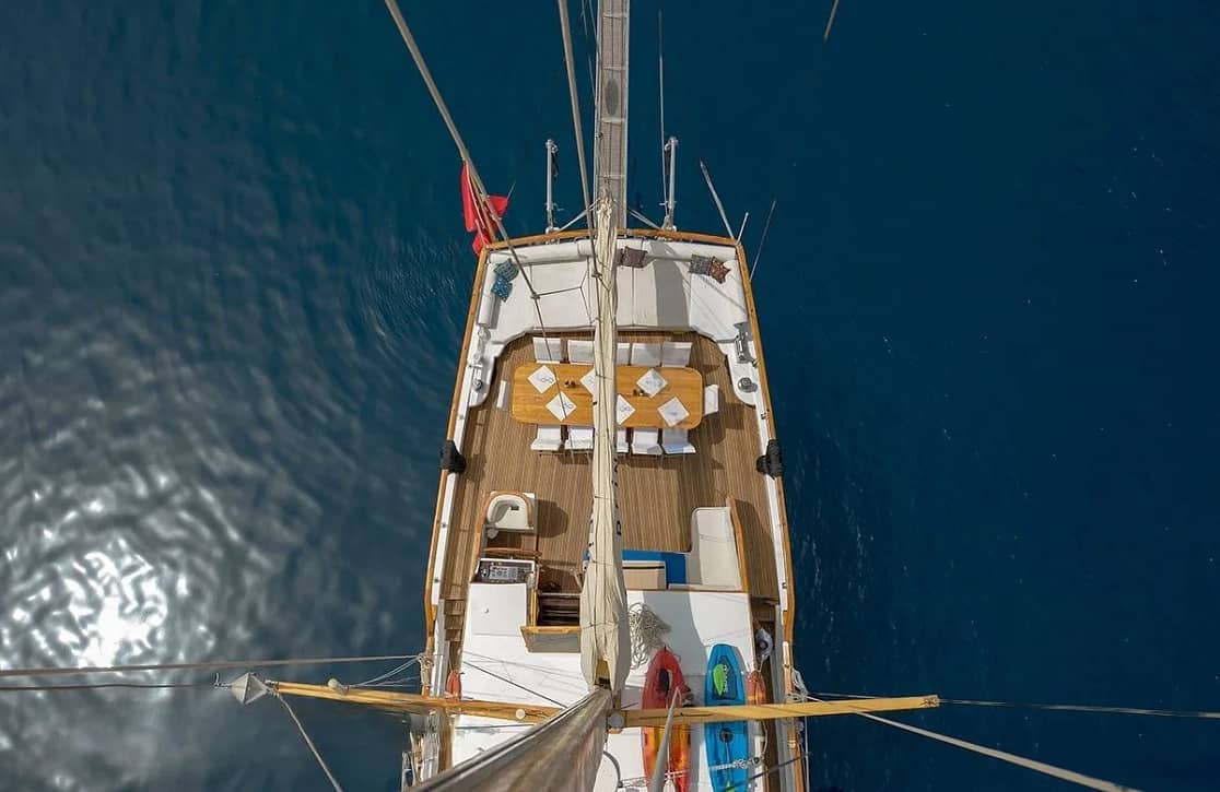 An image of La Reine yacht